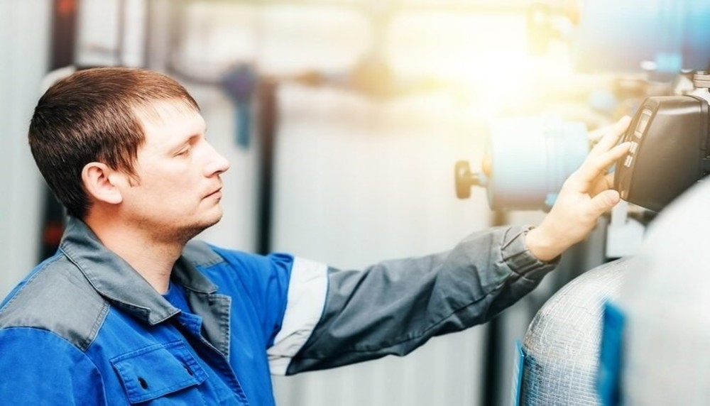 عیب یابی و تست نهایی تجهیزات 